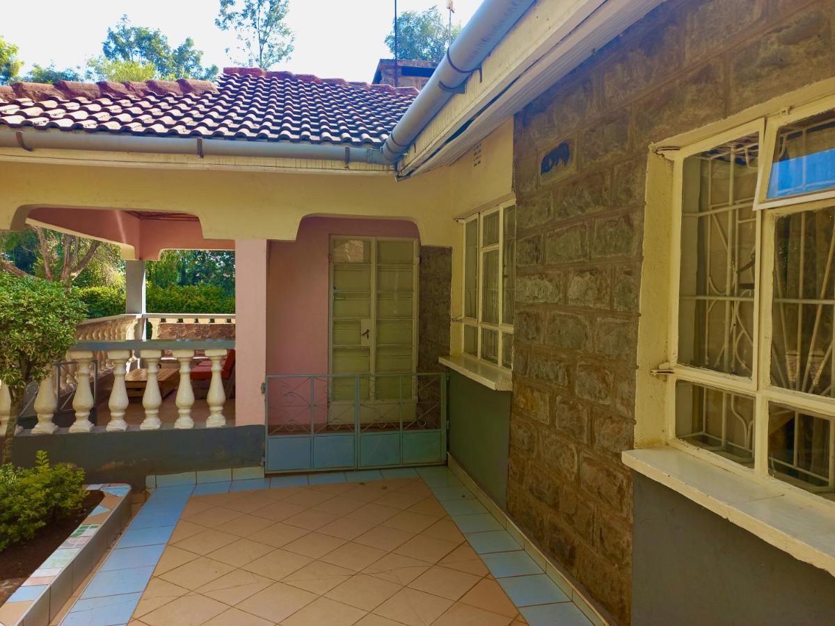 Kuniville Guest House Nyeri Eksteriør billede